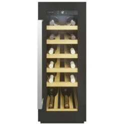 Candy CCVB 30/1 DiVino Cantinetta Vino 20 Bottiglie Classe Energetica F 6 Ripiani In Legno 81 Cm Nero