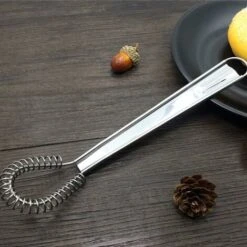 Acciaio Inossidabile Manuale Per Montare La Panna E L'impasto Piccolo Strumento Di Cottura Miele Bastoncino Per Miele Cucchiaio Di Miele Caricato A Molla Frullino Per Le Uova Mixer Per Bevande Frullin 9 Acciaio Inossidabile Manuale Per Montare La Panna E L'impasto Piccolo Strumento Di Cottura Miele Bastoncino Per Miele Cucchiaio Di Miele Caricato A Molla Frullino Per Le Uova Mixer Per Bevande Frullin -Elettrodomestici Negozio 71546151 3