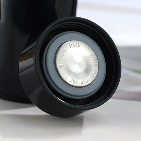 Tazza Per Auto Con Display A LED Della Temperatura Tazza D'acqua Isolata In Acciaio Inossidabile Tazza Moderna Da Viaggio (nero) 6 Tazza Per Auto Con Display A LED Della Temperatura Tazza D'acqua Isolata In Acciaio Inossidabile Tazza Moderna Da Viaggio (nero) - immagine 4