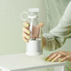 Frullatore Portatile Mini Juice Bottiglia Per Smoothie Ricaricabile Portatile Colore: Bianco -Elettrodomestici Negozio 85490265 3